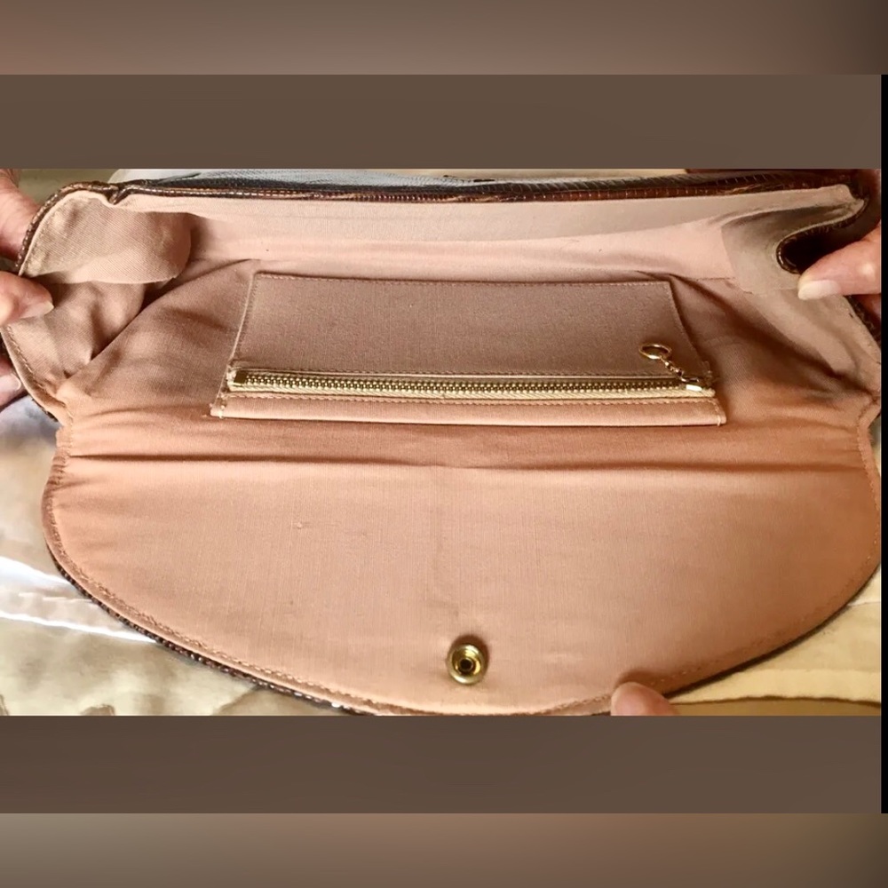 VINTAGE brown leather clutch purse Snakeskin Snap closure Mint condition - Picture 7 of 8